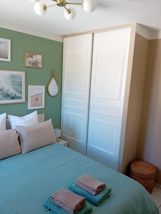 Lesparre-Médoc Appartement Centre-Ville Proche Lac, Ocean, Vignes מראה חיצוני תמונה