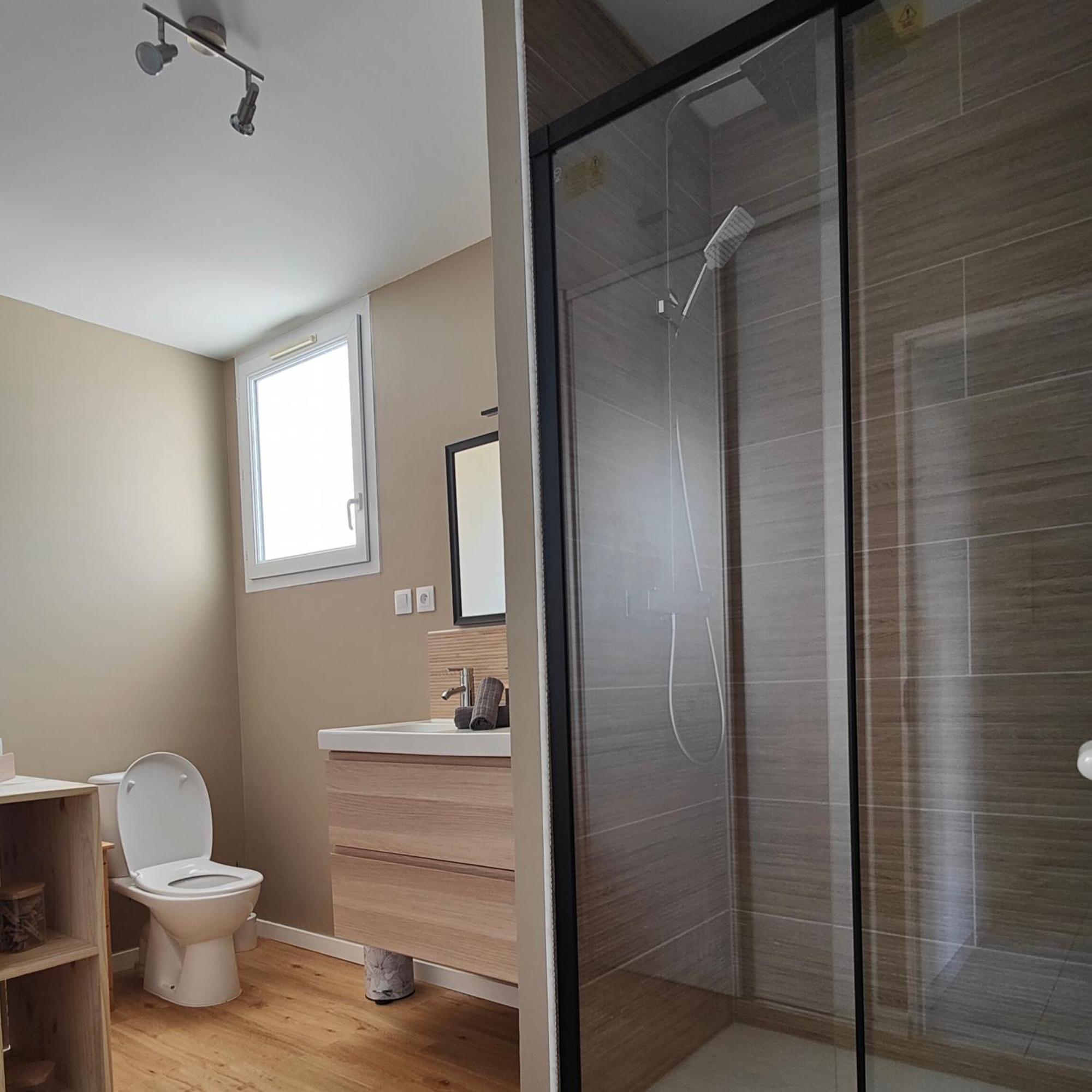 Lesparre-Médoc Appartement Centre-Ville Proche Lac, Ocean, Vignes מראה חיצוני תמונה